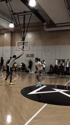 [德甲]榜首之战 法兰克福战平拜仁慕尼黑