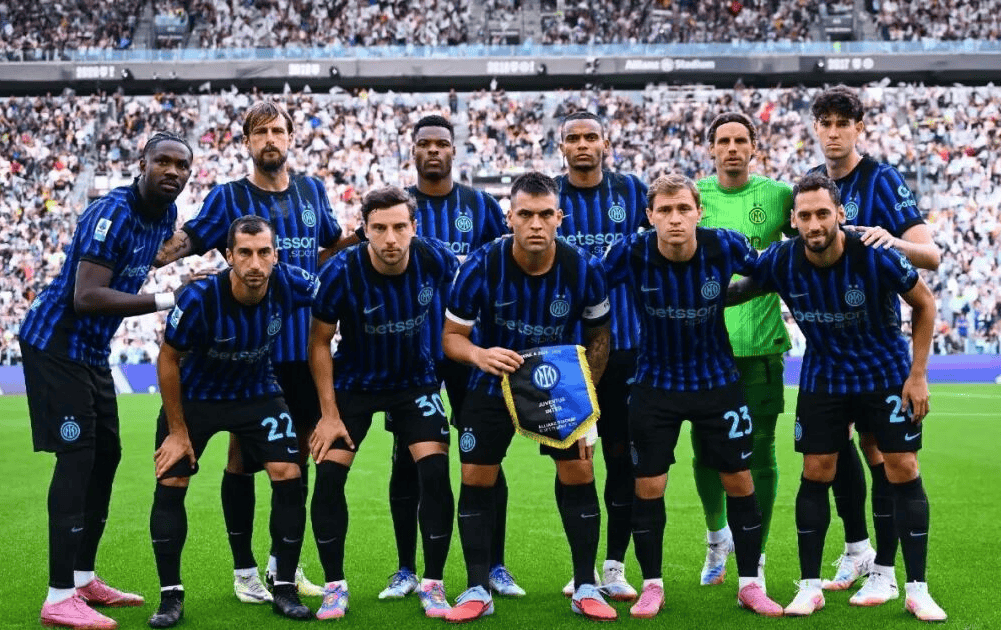 半岛晨报：李国旭中超执教表现不逊于邵佳一，甚至更胜一筹