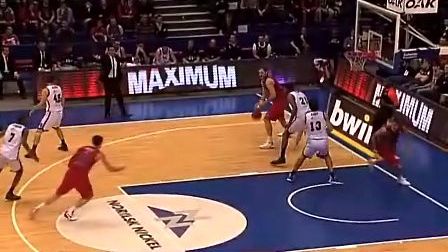 联盟现存最长纪录东契奇连续111场投进三分 升至NBA历史第五