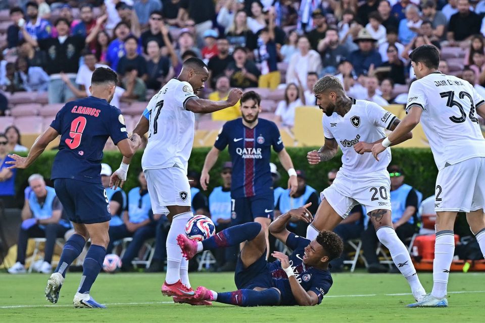 19分大逆转，爱德华兹准绝杀！森林狼对阵马刺5连胜化身文班克星