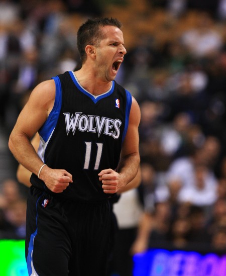 曾凡博追身大帽，这就是他在CBA的统治力！＂