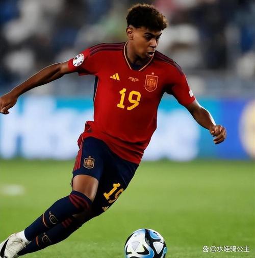 意媒：尤文、国米都在关注佩莱格里尼与罗马的续约情况