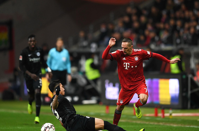 山东泰山小将彭啸一剑封喉