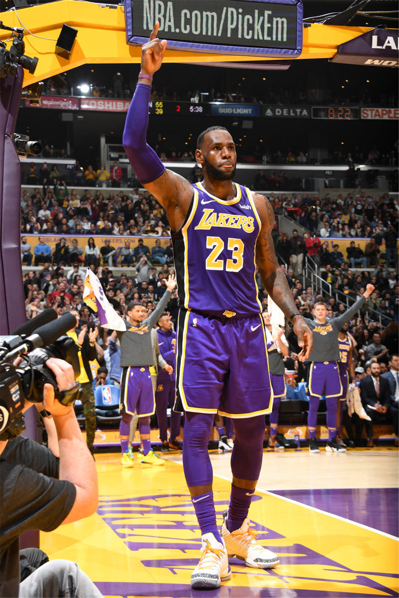 季后赛揭幕战，JDG成为首支被淘汰的战队，能在DRG手里赢两小局就不错了！