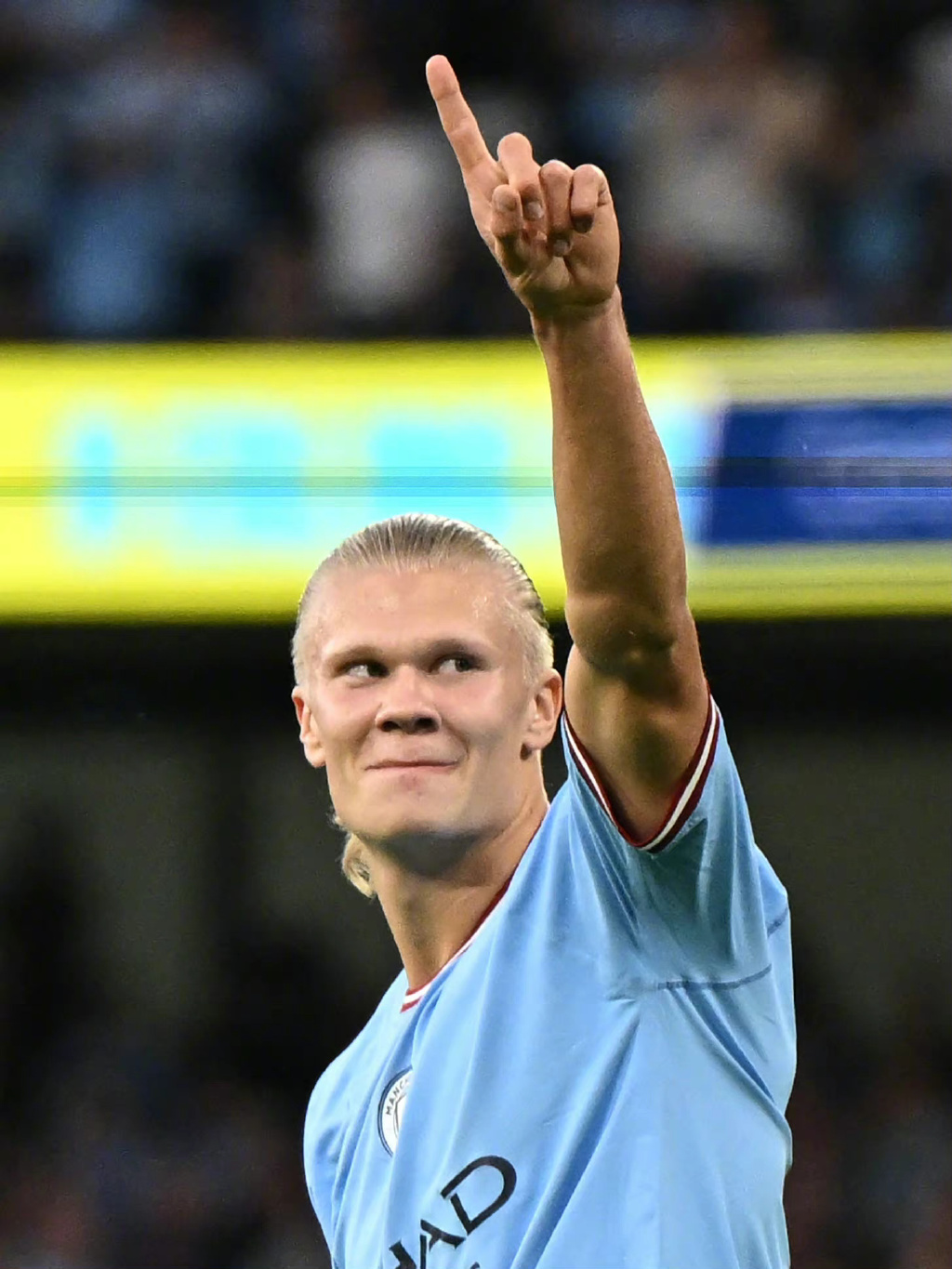 [图]战胜因达农 王祉怡晋级年终总决赛女单决赛