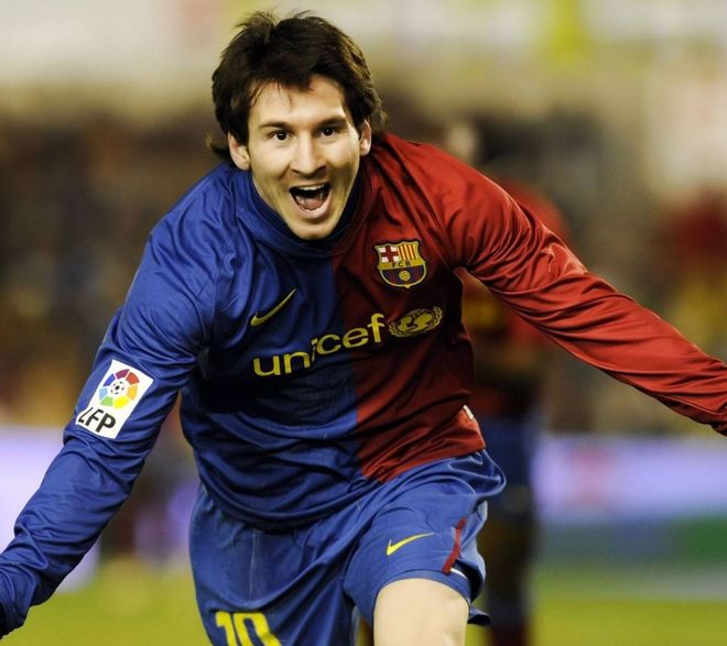 乔丹与伊塞亚·托马斯恩怨再起，托马斯嘲讽乔丹的球鞋和热身服